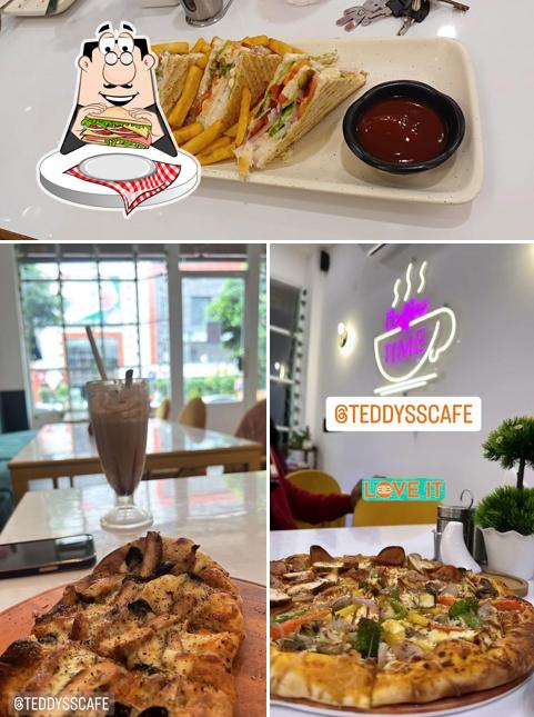 Club sandwich at Teddy's cafe