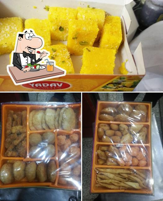 Meals at Yadav Namkeen