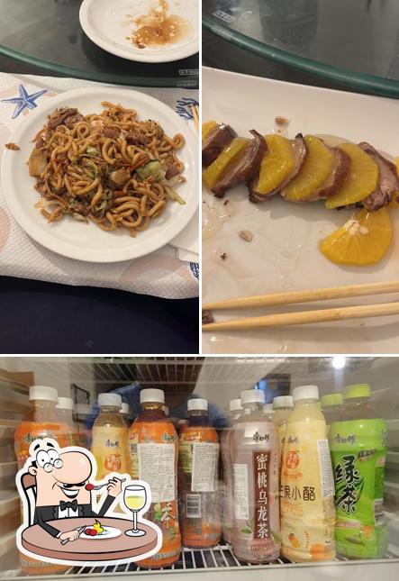 Platti al Ristorante cinese China Town