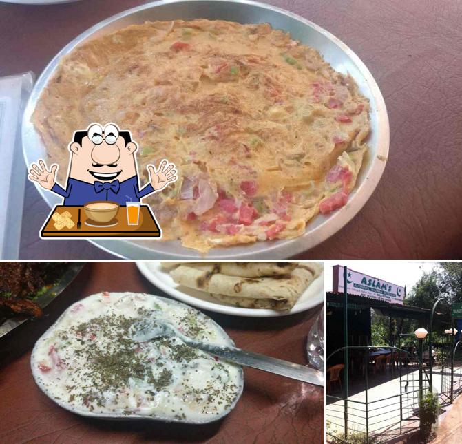 Clam chowder at ASLAM'S RESTAURANT
