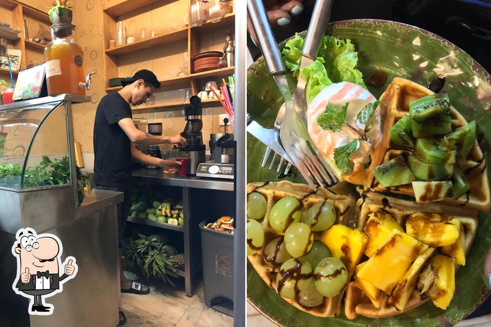 The Big Apple Little Cafe