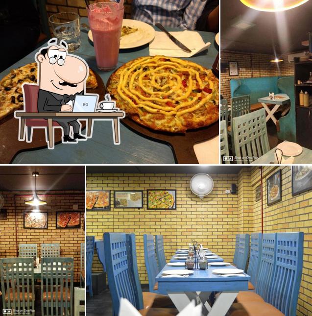 The interior of Tossin Pizza Galleria Market