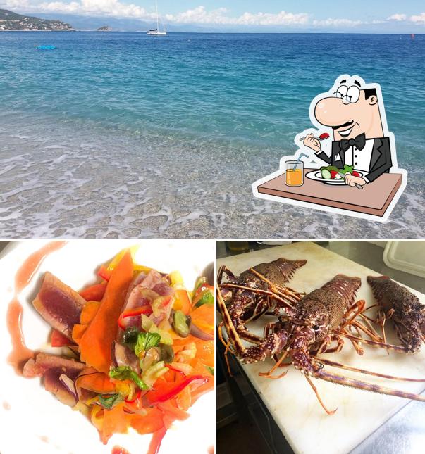 Dai un’occhiata alla foto che presenta la cibo e esterno di Ristorante Bagni La Spiaggia