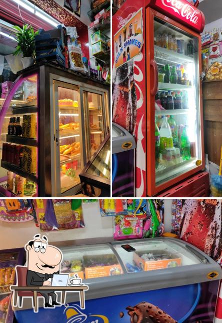The interior of KCC CAKE N COFFEE