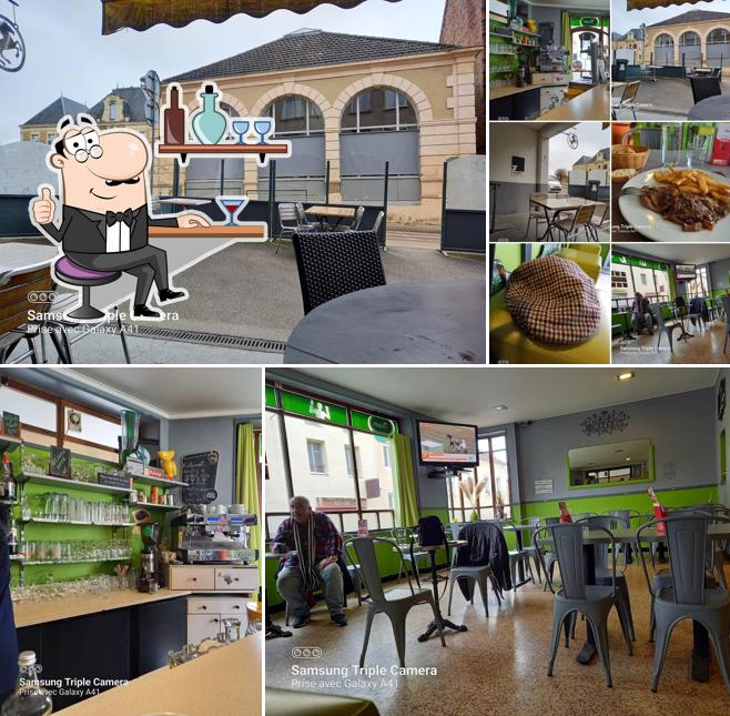 L'intérieur de Café Restaurant de la Place