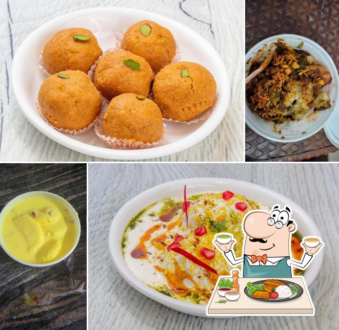 Food at Gwalia Sweets & Fast Food