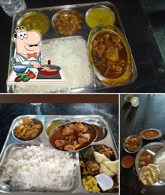 Chicken curry at Hotel Dash