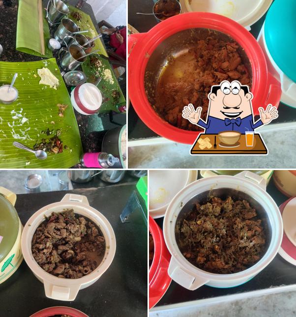 Food at Manthottathu Virundhu