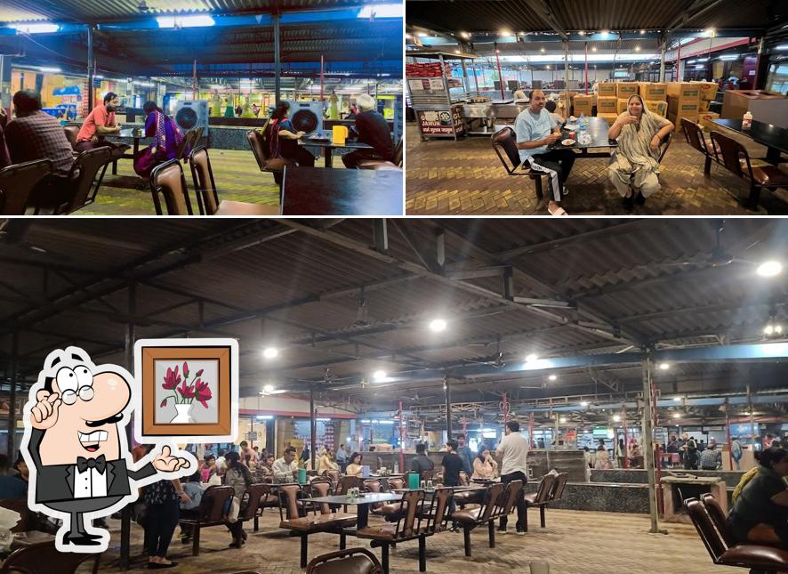 Check out how Mayur Dhaba looks inside