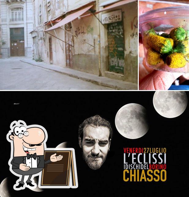 Chiasso Bar si caratterizza per la esterno e cibo