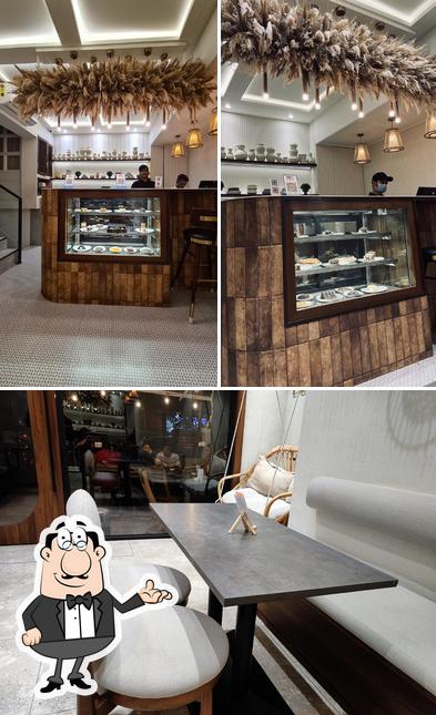 The interior of Dessert Therapy
