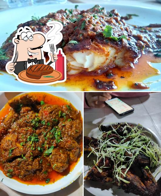 Meat dishes are available at Mustak Tawa Fry