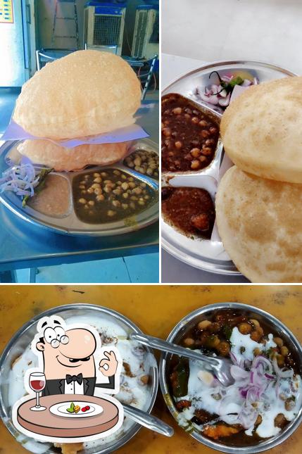 Chole bhature at Agra Chat Bhandar