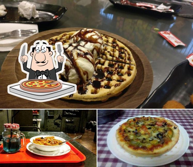 Pick different kinds of pizza