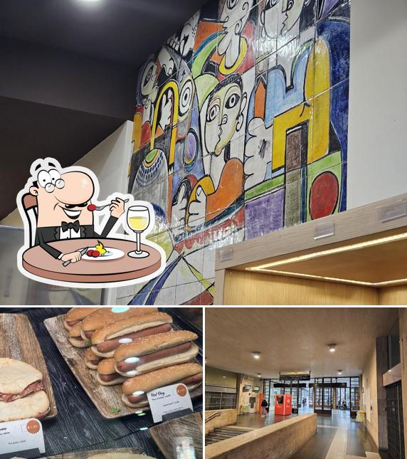 Questa è la immagine che mostra la cibo e esterno di Mokà Cafè - Messina Stazione