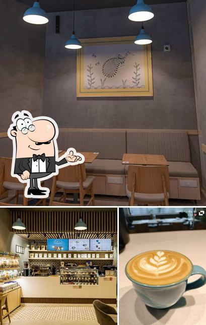 Check out how Blue Tokai Coffee Roasters Phoenix Mall of the Millennium looks inside