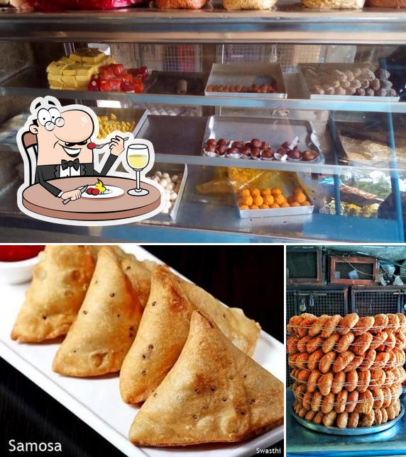 Food at Hotel Bhagvati Vilas