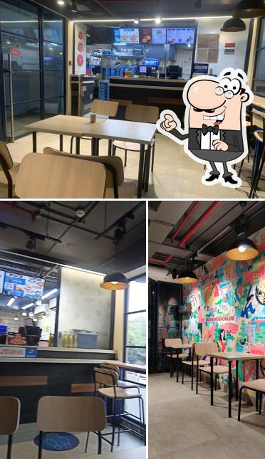 Check out how Domino's pizza looks inside