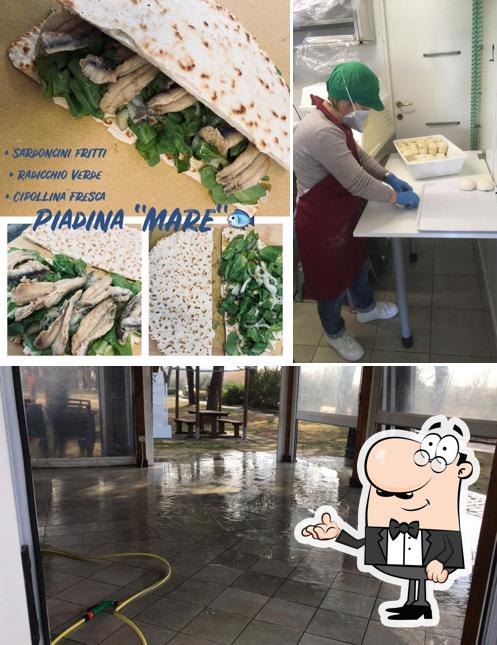 Questa è la immagine che mostra la interni e cibo di La Piadina di Cristina
