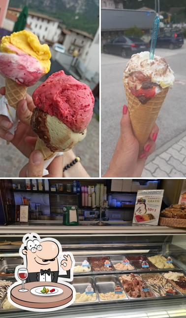 Guarda la immagine che presenta la cibo e interni di Gelateria Wind