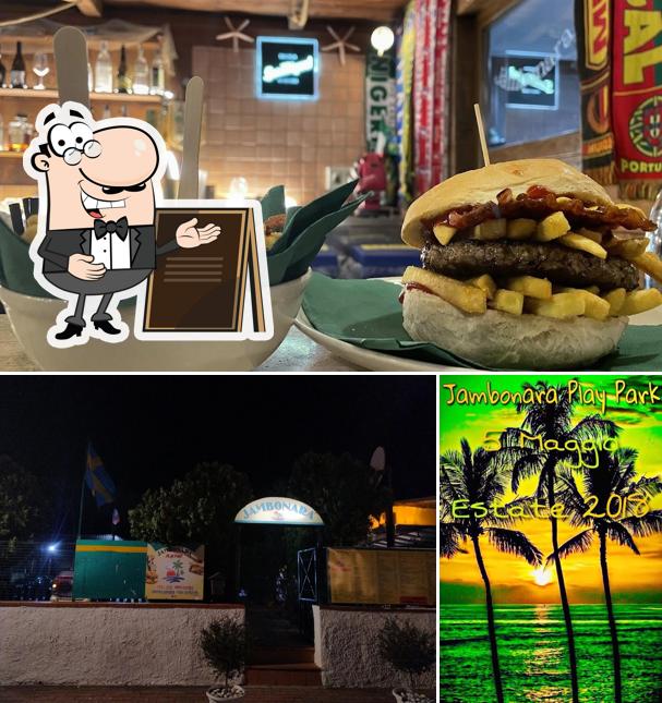 Dai un’occhiata alla immagine che mostra la esterno e cibo di Jambonara play park