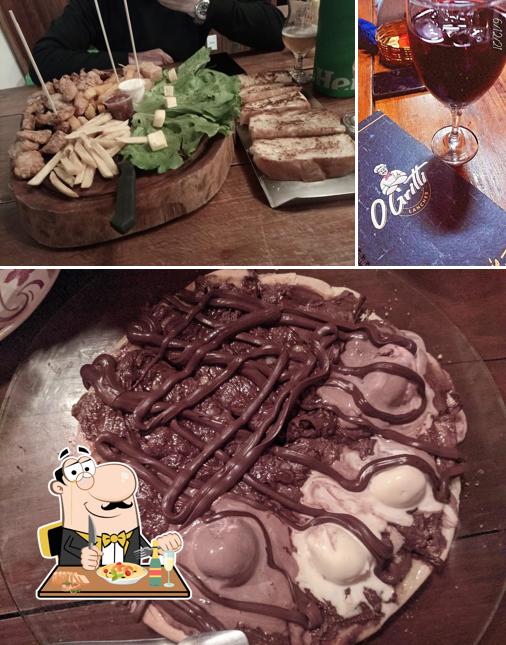 A imagem da comida e cerveja no O Gritti