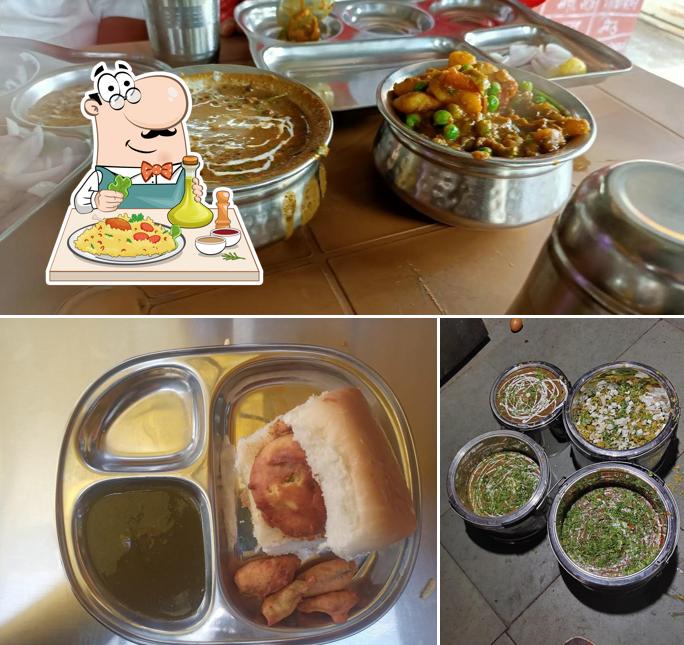 Food at Sardarji Ka Dhaba