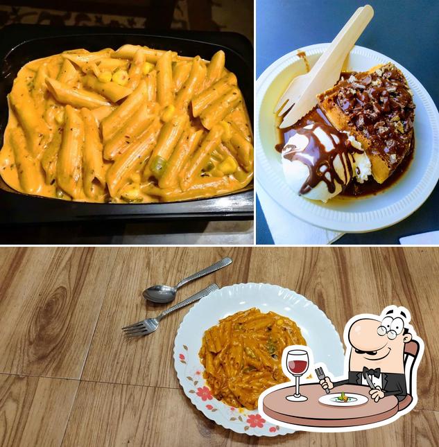 Meals at Dark brown