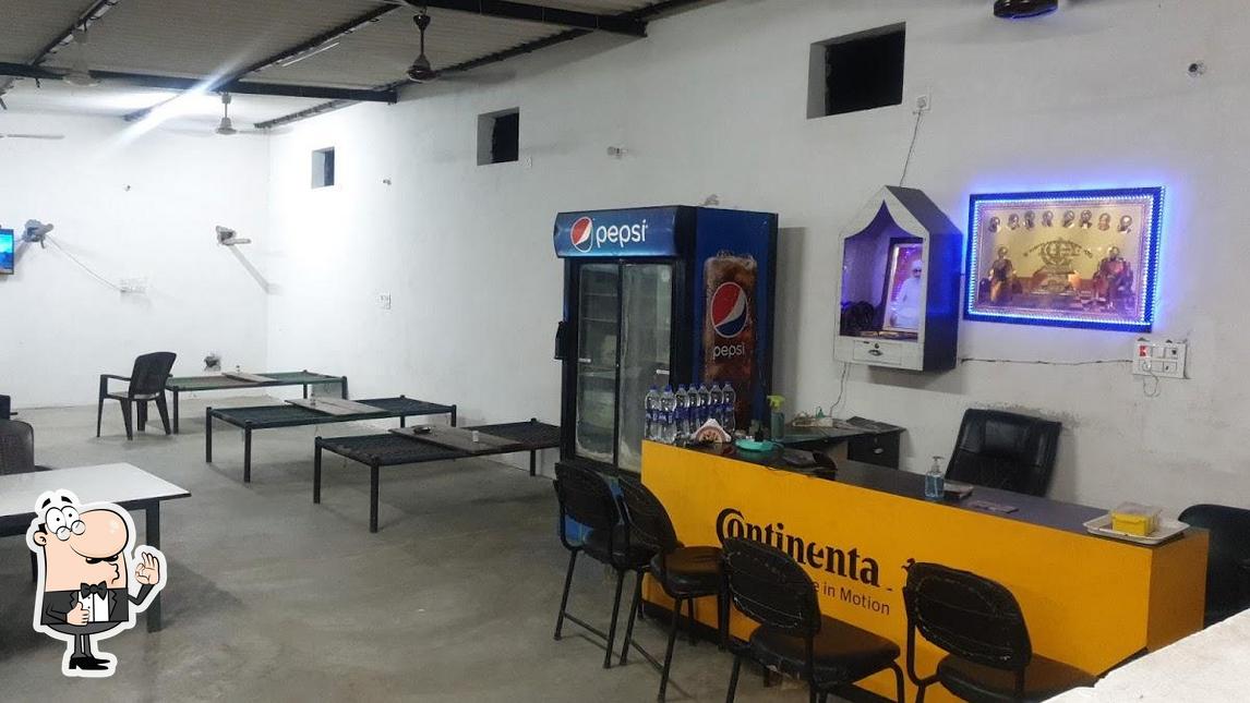 Here's an image of New namdhari dhaba & restaurants