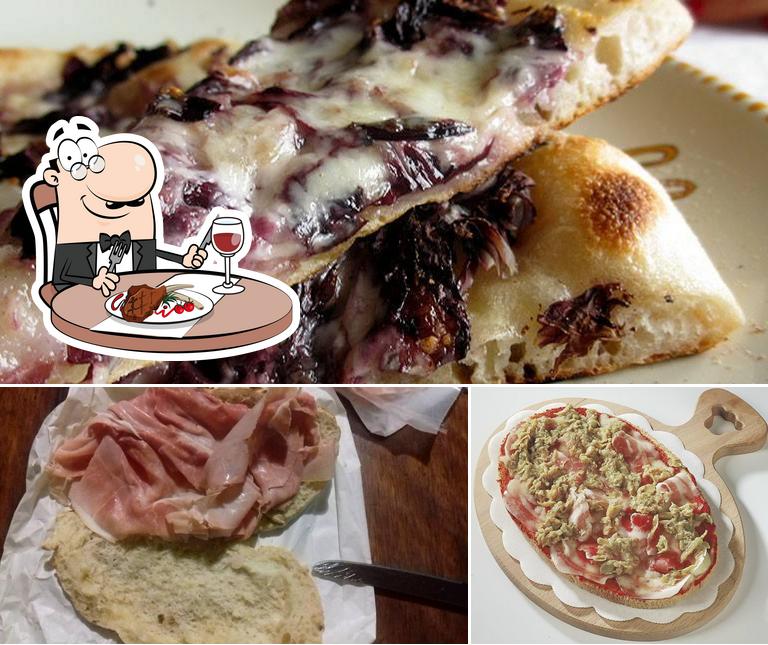 Ordina i piatti di carne a Gem Pizza