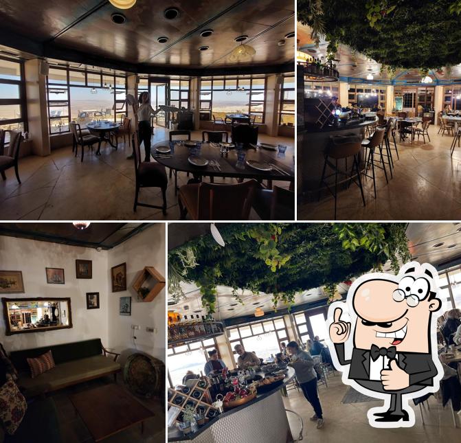 Zarqa Restaurant , מסעדת זרקא