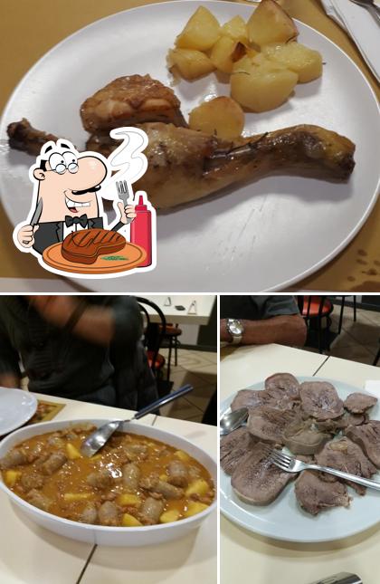 Scegli i un pasto a base di carne a Fennec Bar & Tavola calda