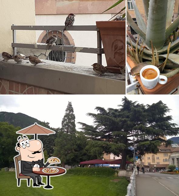 Guarda gli esterni di Spizzico/PizzaTime/TimeCafè