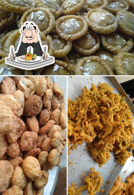 Food at GK SWEETS