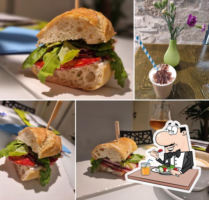 Cibo al Caffe bar @noon