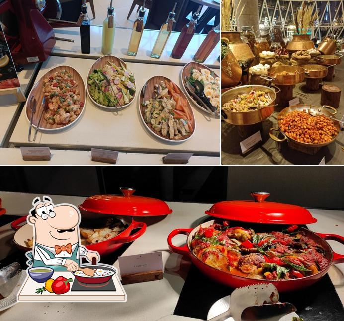 Paella at JW KITCHEN