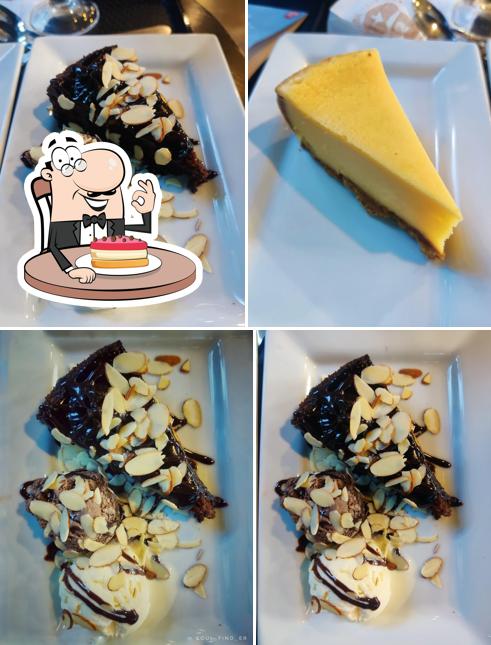 Cheesecake at Coffee Day