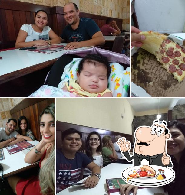 Experimente pizza no D'Italia Restaurante e Pizzaria