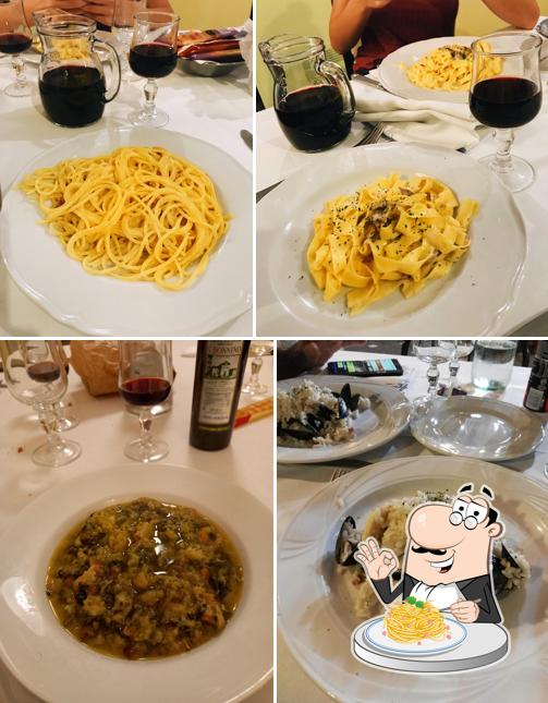 Spaghetti alla carbonara al Pizzeria trattoria Il Vicolo