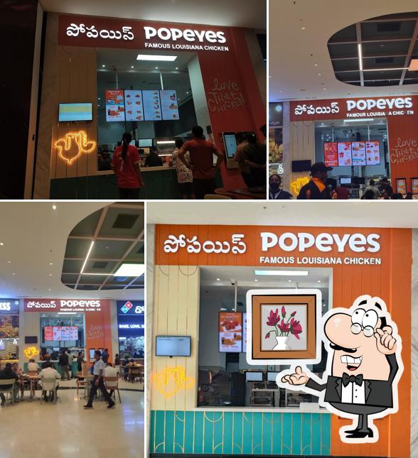 The interior of Popeyes