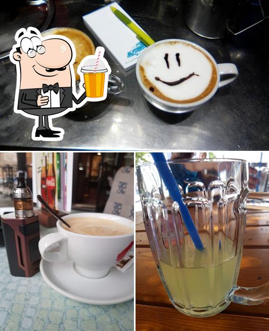Goditi un drink a ARENA STOLP BAR