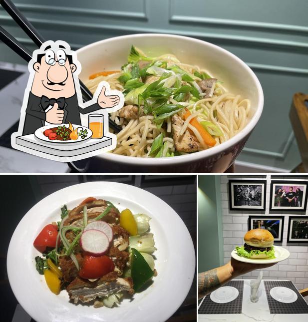 Meals at Rockstar Cafe