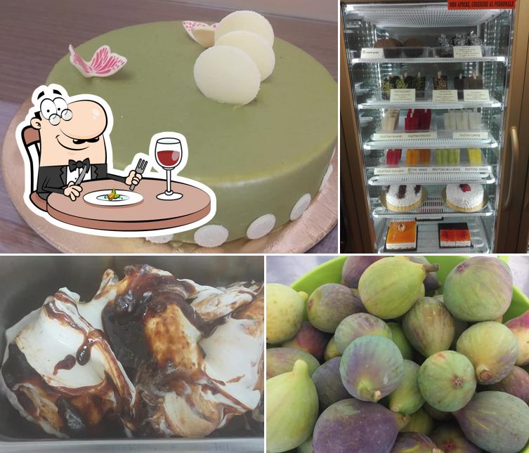 Cibo al Gelateria ICE & LOVE