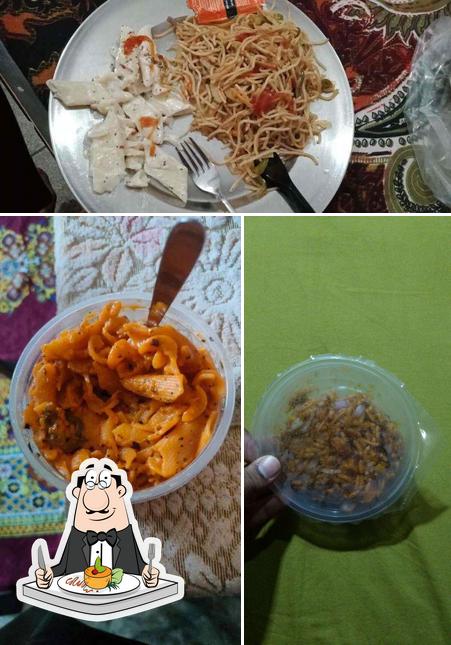 Food at Shammi Chat & Sweet