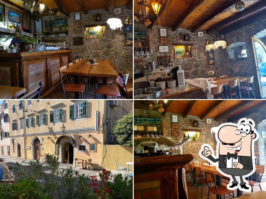Valle Losca Tavern
