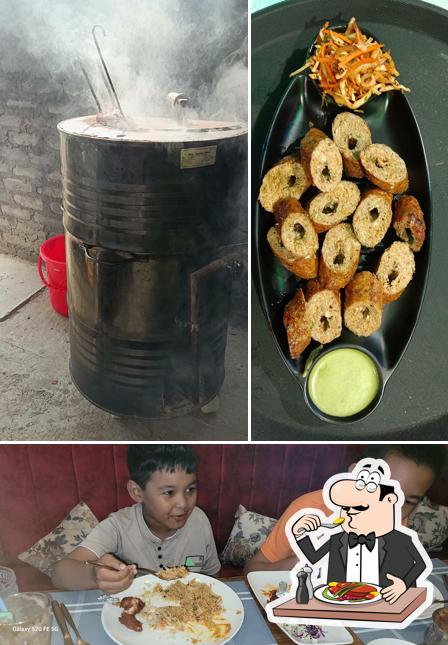 Food at Friends restaurant