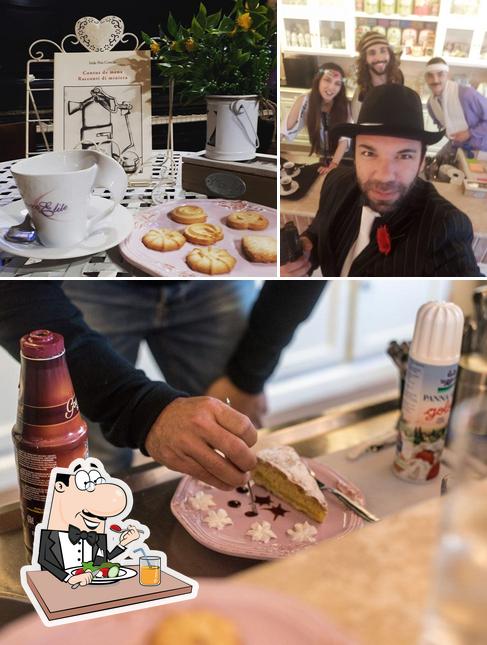 La immagine della cibo e interni di Dorian Gray LIBRERIA CAFFETTERIA