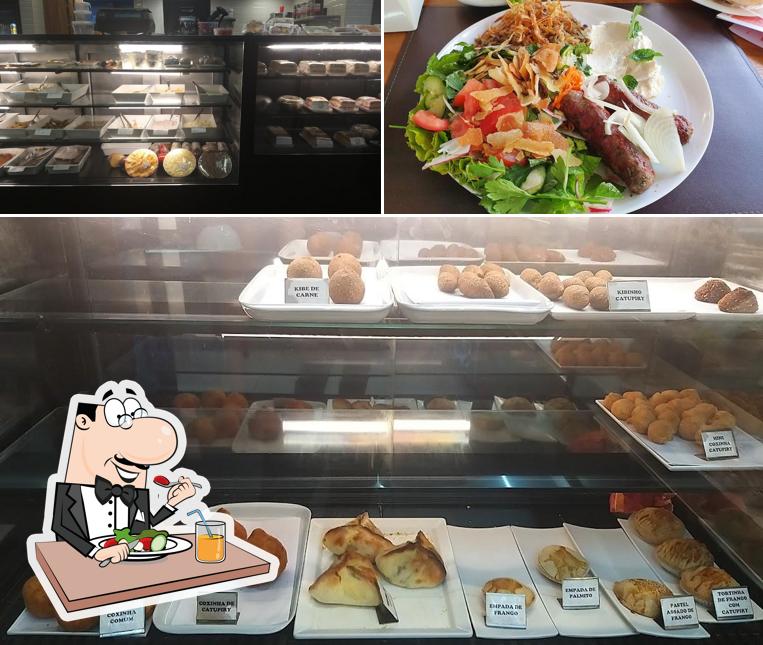 Comida em Empório Vila Árabe