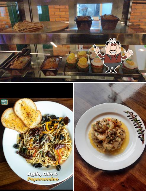 Food at Good Vibes Only Cafe