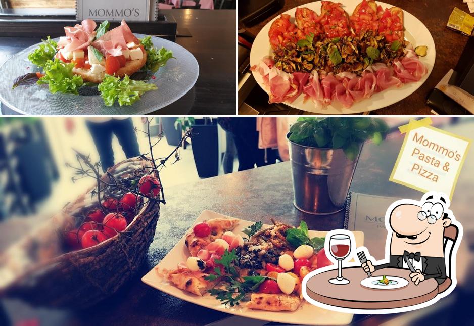 Essen im Mommo's Pasta & Pizza
